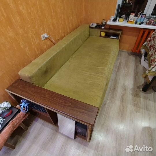 Продается диван