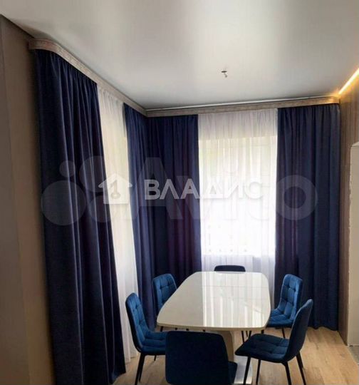 Дом 240 м² на участке 12,2 сот.