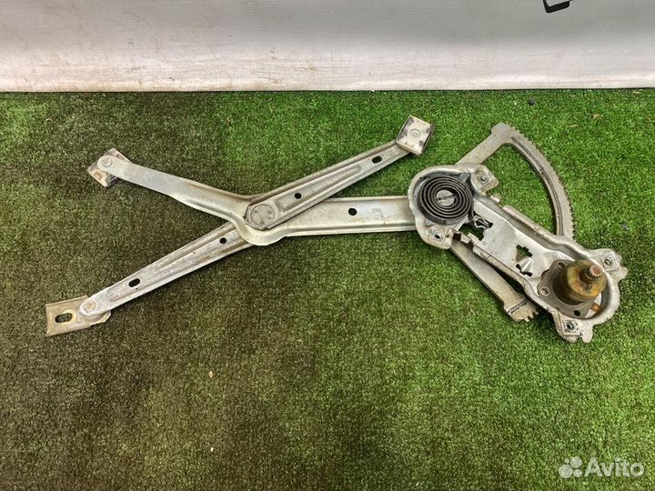 Стеклоподъемный механизм передний левый