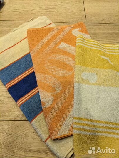 Махровые полотенца бу 6шт