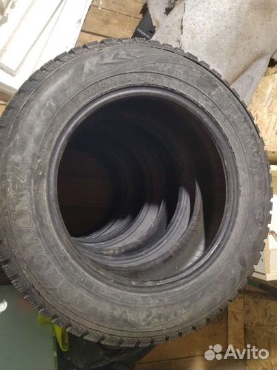 Nordman Nordman 4 215/60 R16 99