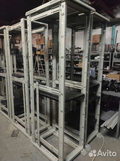 Серверная стойка