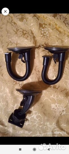 Зарядные устройства и держатели для телефона