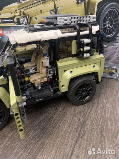 Lego technic 42110 land rover defender
