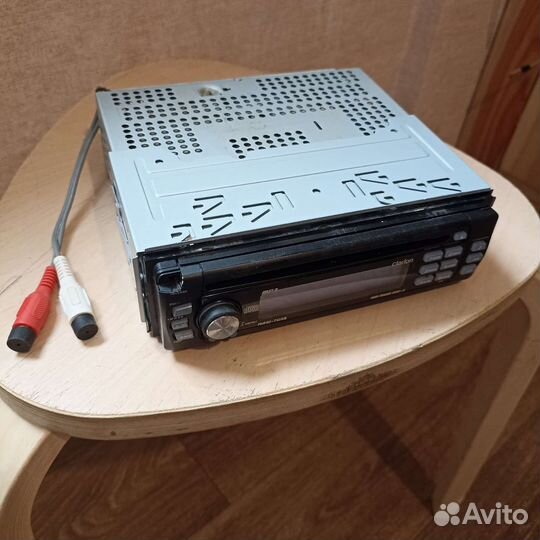 Автомагнитола Clarion mp3