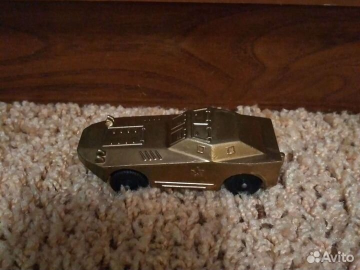 Сувенирная Машинка Тпз Брдм Золото