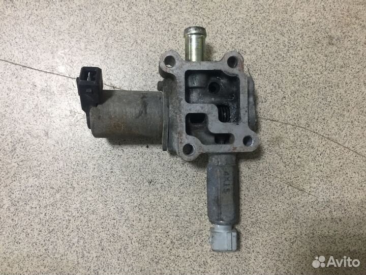 Клапан Nissan Maxima A32