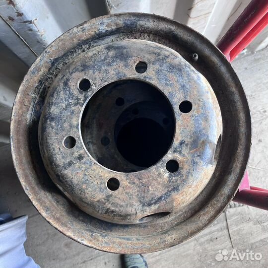 Б/у диски на бычок R16 бескамерные