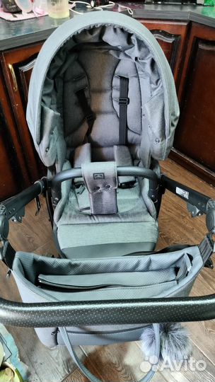 Прогулочная коляска adamex