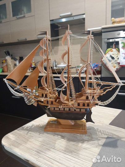 Корабль ручной работы