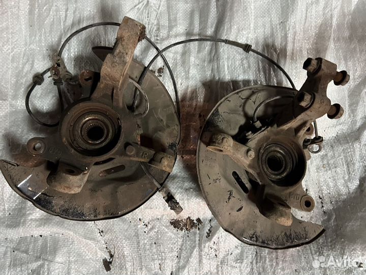 Byd F3 кулак поворотный левый правый