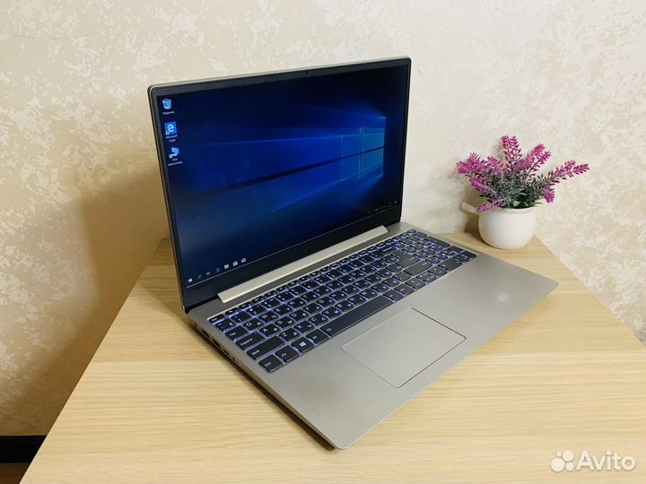 Мощный, свежий ноутбук (8 ядер/ SSD/ 12 гб)