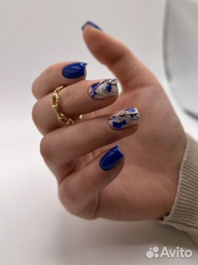 Маникюр с покрытием гель-лаком