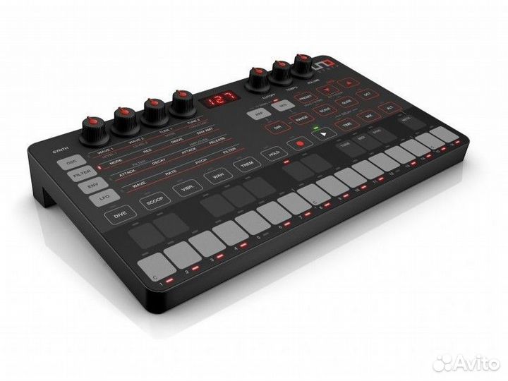 IK Multimedia UNO Synth синтезатор