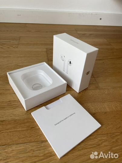 Коробочка от наушников Apple Earpods