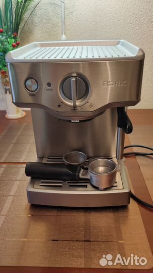 Кофеварка рожковая bork