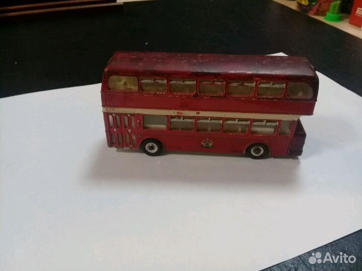 Старая игрушка 