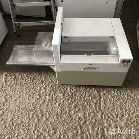 Хлеборезка болгарпродмаш ахм-300Т