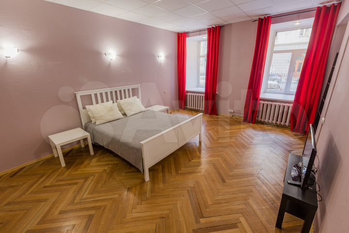 2-к. квартира, 80 м², 1/5 эт.