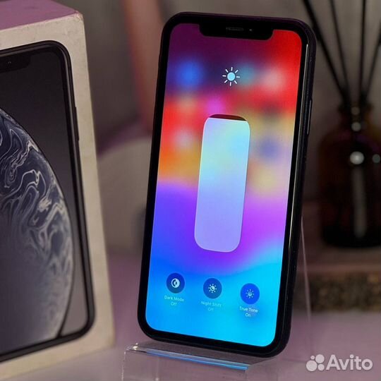 iPhone Xr, 64 ГБ