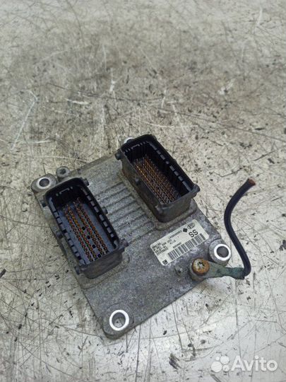 Блок управления двигателем Opel Corsa C Z12XEP