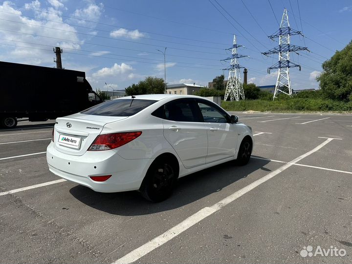 Hyundai Solaris 1.6 AT, 2012, 89 000 км