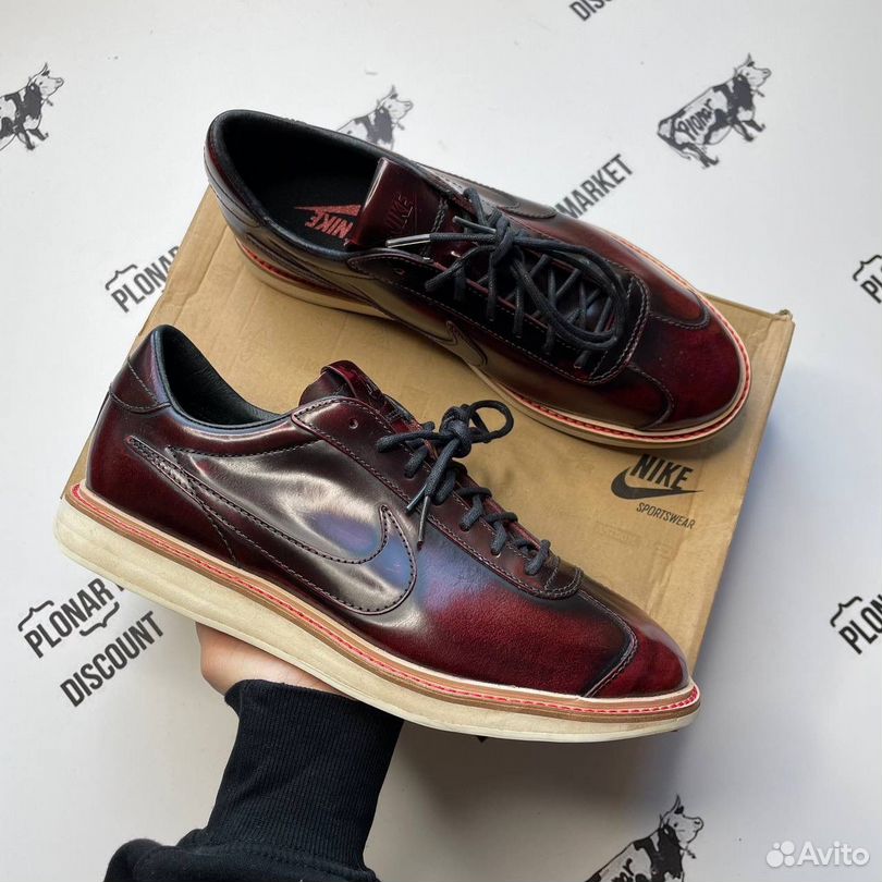 42 5 eu nike 1972 QS dress code