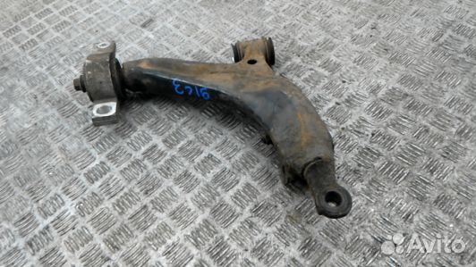 Рычаг передний нижний левый lexus IS 2 (XE20) (91C