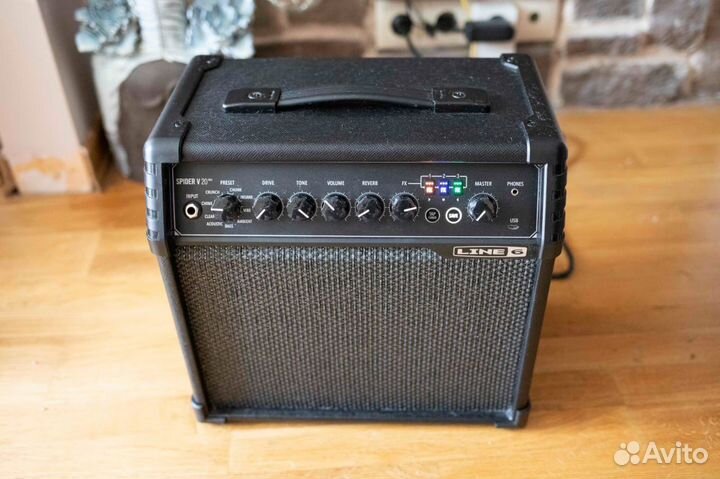 Комбоусилитель