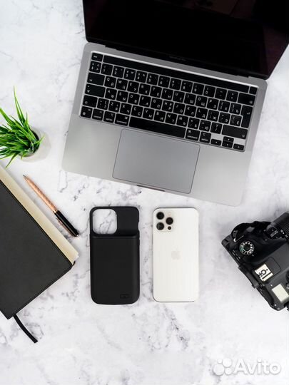 Универсальный чехол power bank iPhone