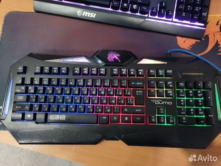 Игровая клавиатура с подсветкой