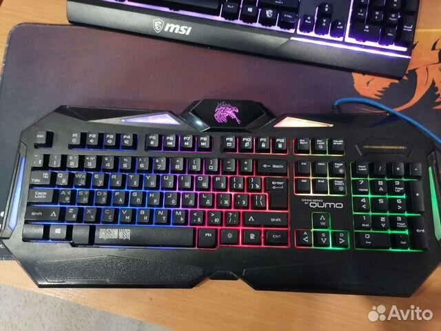 Игровая клавиатура с подсветкой