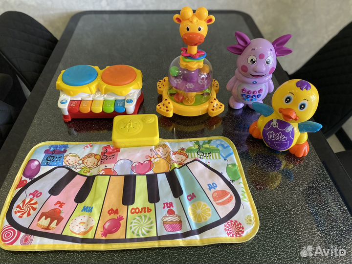 Развивающие игрушки