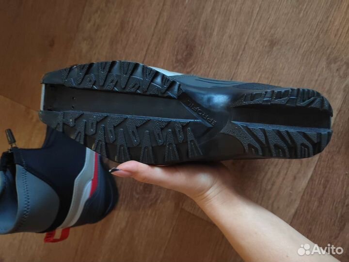 Лыжные ботинки Fischer XC