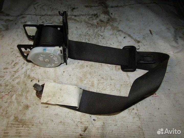 Ремень безопасности Teana J31 2006-2008