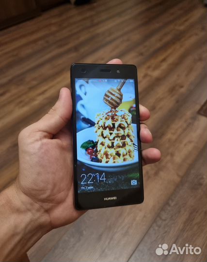 HUAWEI P8 Lite, 2/16 ГБ