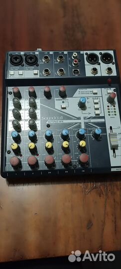 Микшерный пульт