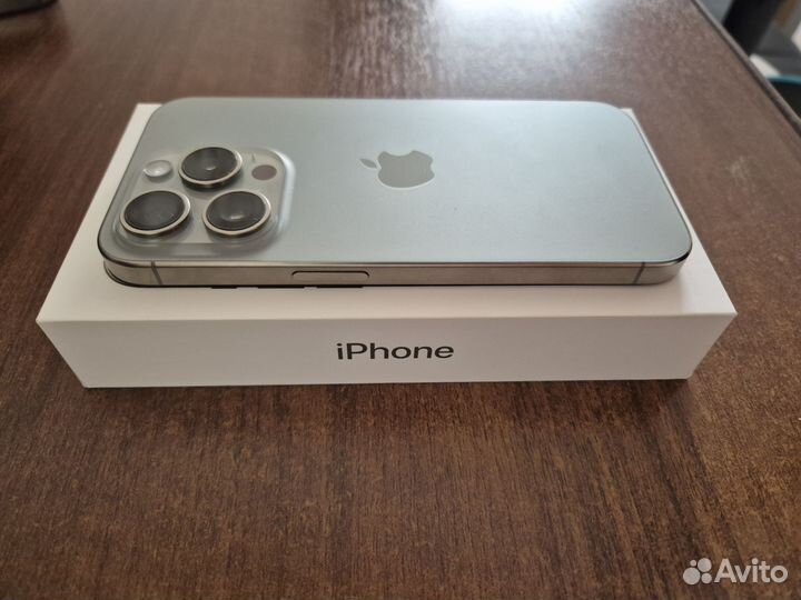 iPhone 15 Pro, 256 ГБ