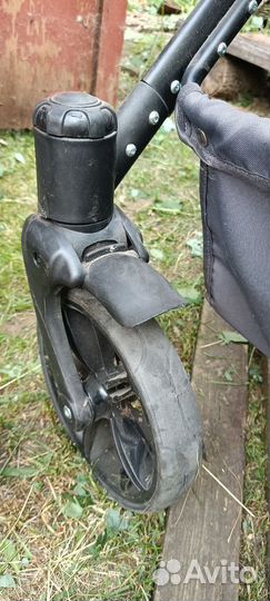 Инвалидная коляска складная бу