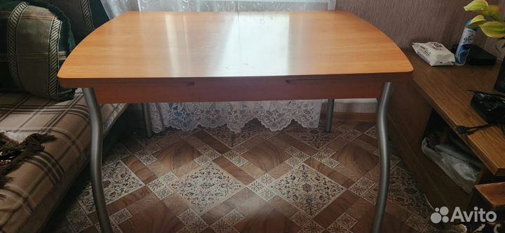 Кухонный стол бу