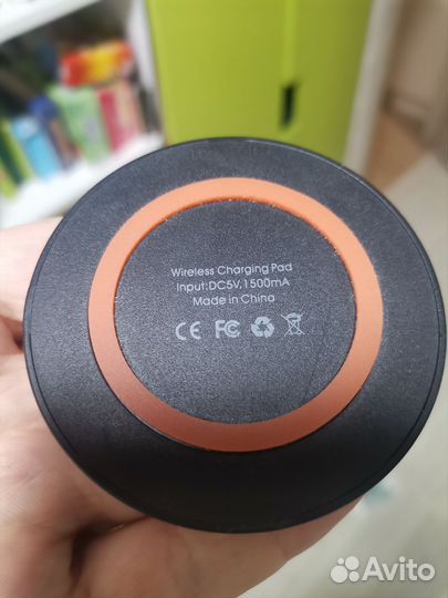 Беспроводная зарядка универсальная для андроида