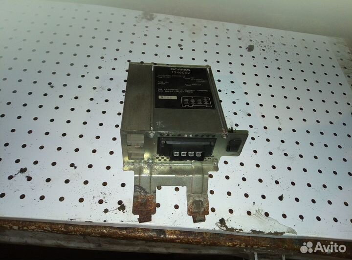 Продам преобразователь Scania 1346052