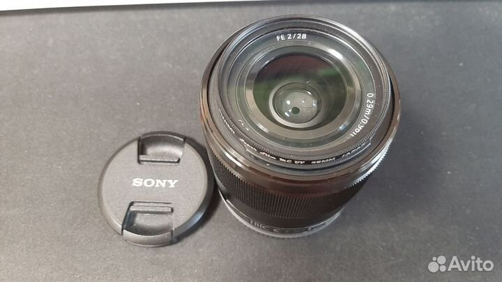 Объектив Sony FE 28mm f2 (sel28f20)