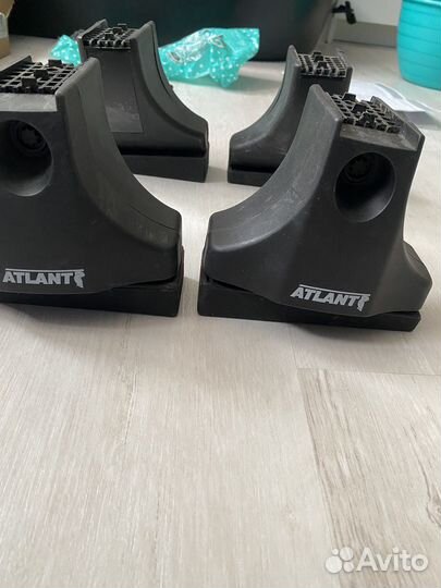 Автобагажник на крышу автомобиля