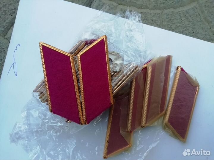 Петлицы медика СССР. Малиновые. лот 9 пар