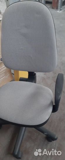 Компьютерное кресло