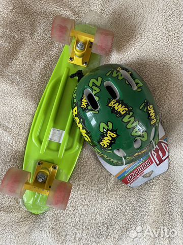 Новый скейт и шлем