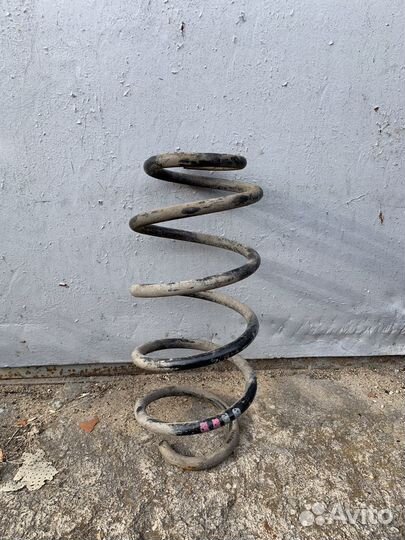 Пружины передние Volkswagen Jetta 6