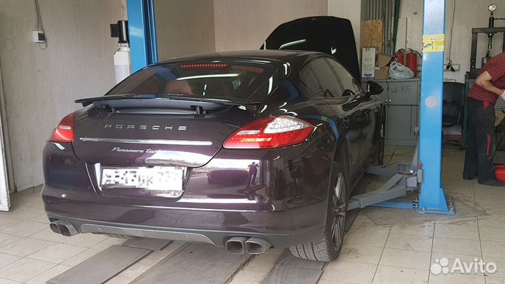 Пневмобаллон Порше Панамера передняя