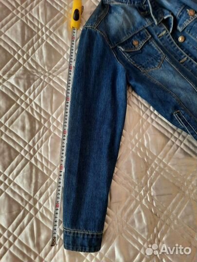 Куртка джинсовая